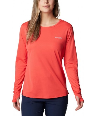 Women's W Skiff Guide Ls Knit Red Hibiscus $14.16 Activewear