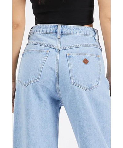 Women's Carrie Jean Walk Away $36.00 Jeans